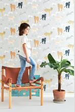 This awesome Jungle scene wallpaper design is sure to really stand out in any room.